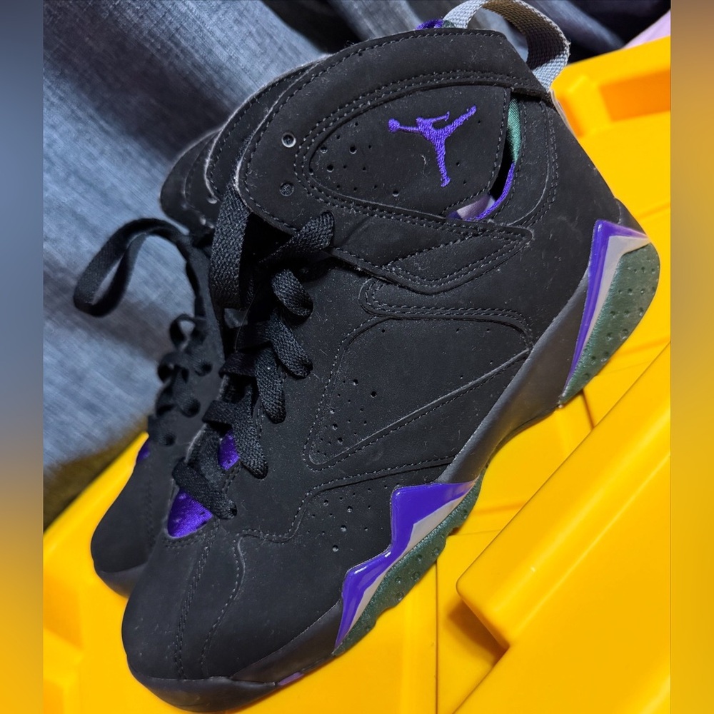 Air Jordan 7 Retro Ray Allen Unisex Size 5.5Y